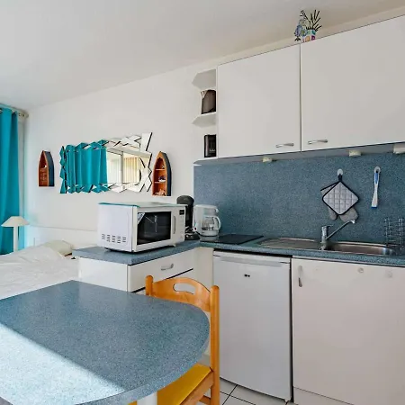 Biarritz, 1 Pièce, 2 Personnes - Fr-1-3-410